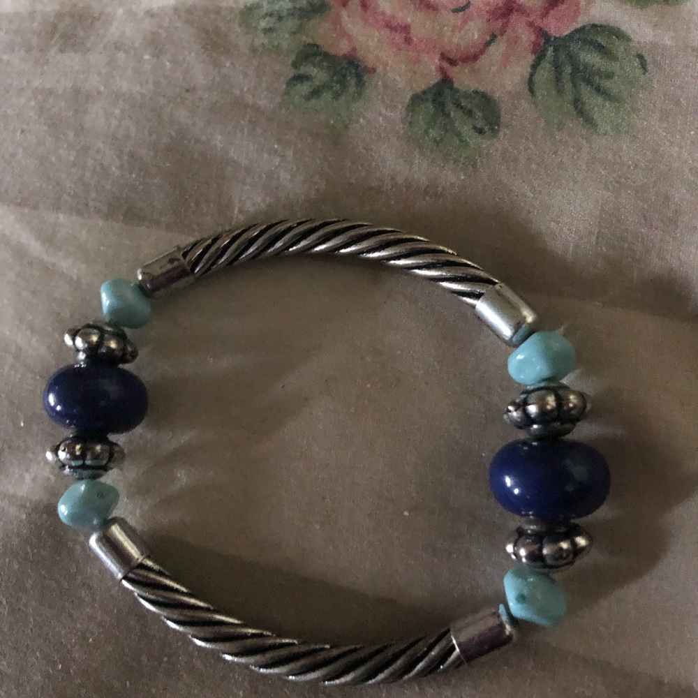 Chaps Faux Stone Stretch Costume Bracelet- 537 $9 or 🦋